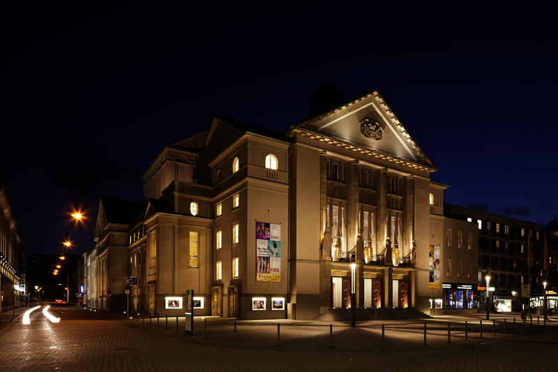 Theater Hagen bei Nacht